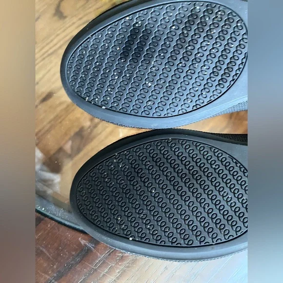 The flat - Rothy’s - Picture 3 of 8